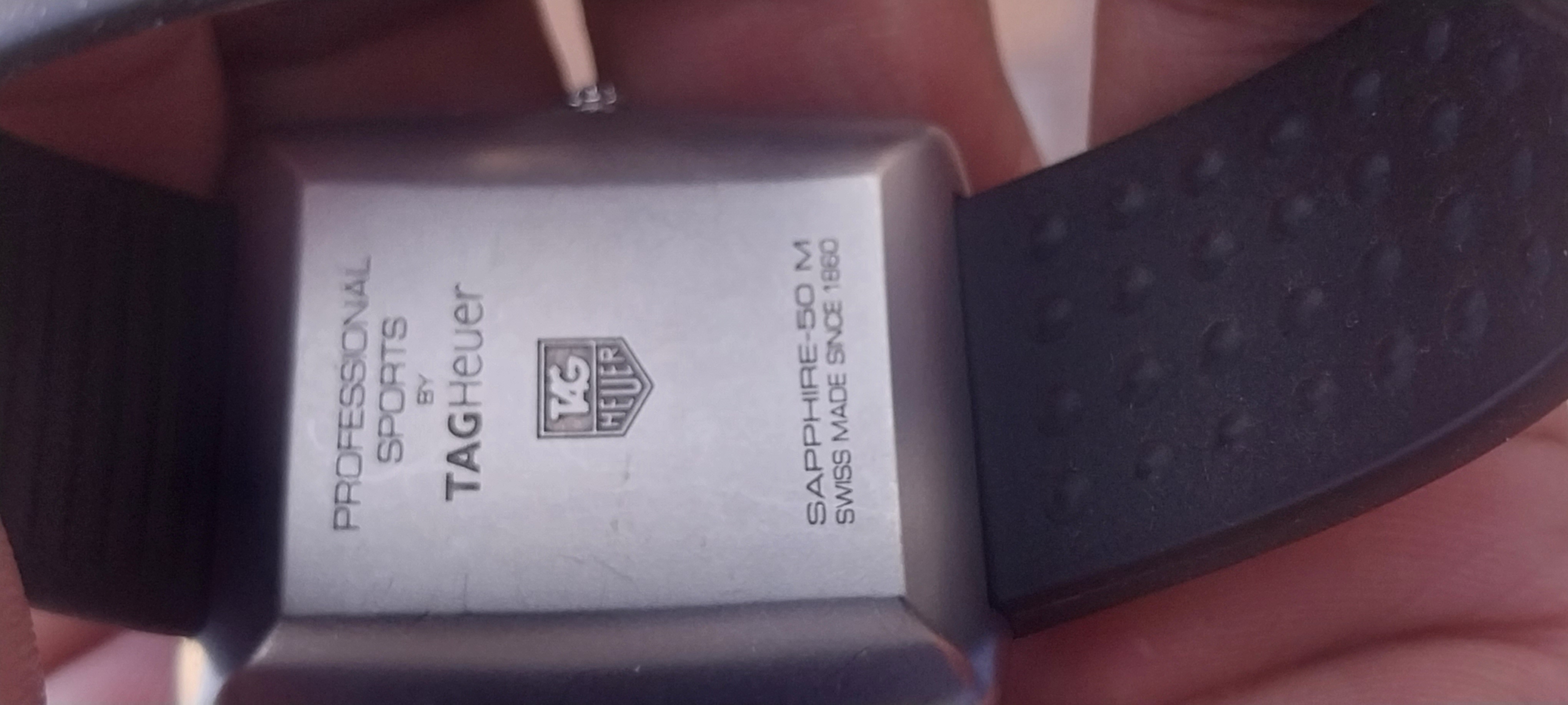 Tag heuer GOLF reverso close up