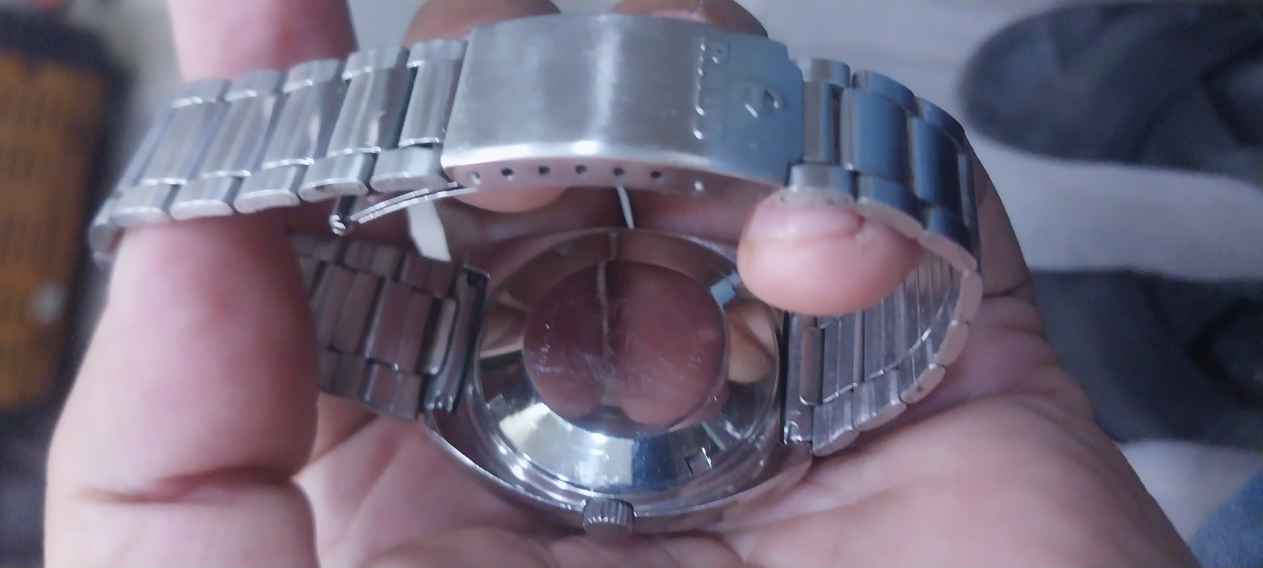 Rado midsize close up